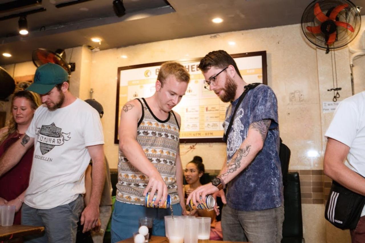 Tribee Kinh Hostel & Bar Hoi An Bagian luar foto