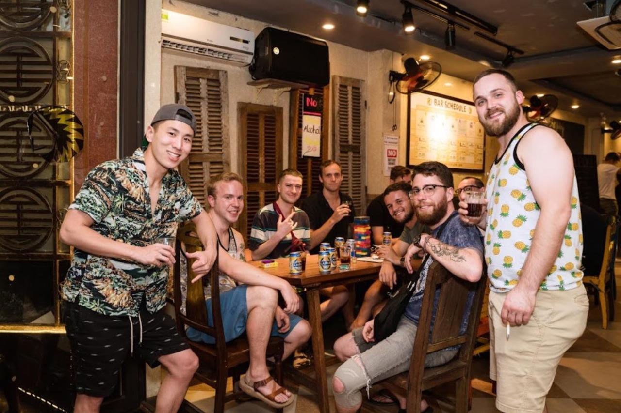Tribee Kinh Hostel & Bar Hoi An Bagian luar foto